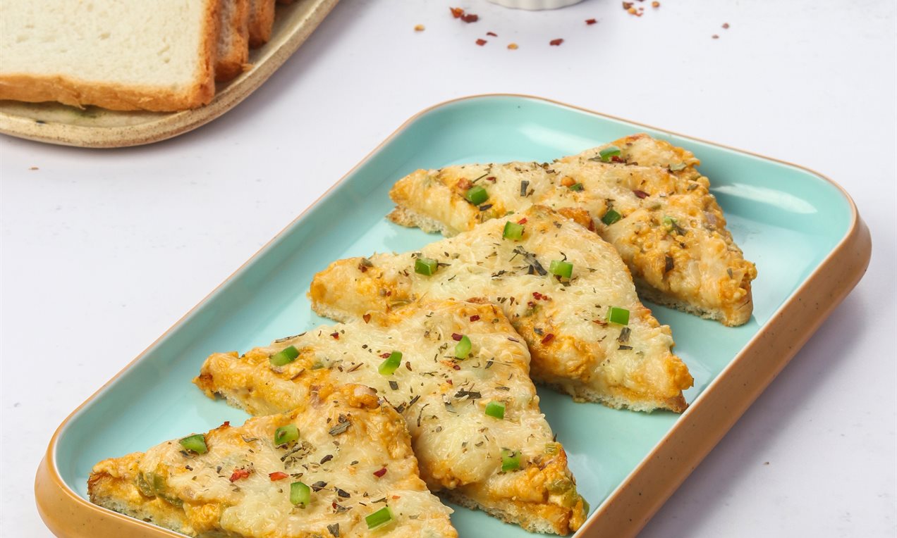 Veg Sandwich (वेज सैंडविच)  1 piece