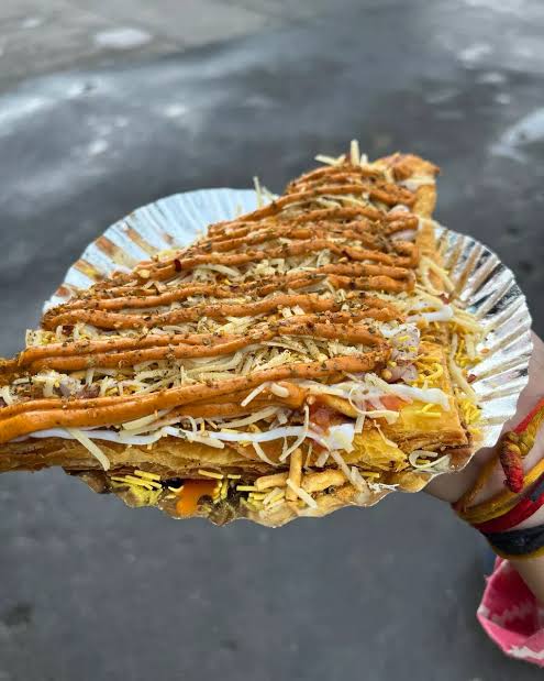 Cheese Paneer Patties (चीज़ पनीर पेटिस)  1 piece