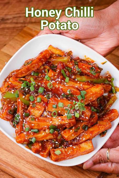 Honey Chilli Potato (हनी चिली पोटैटो)