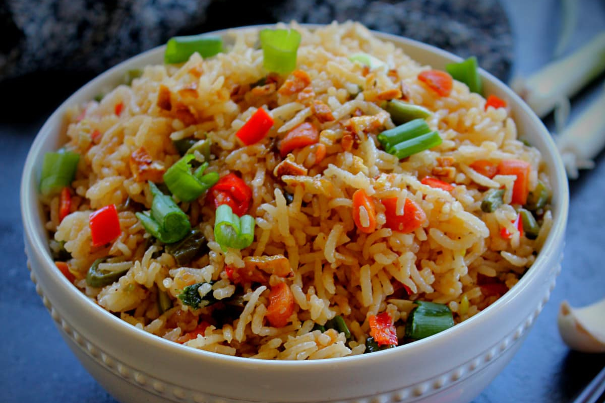 Triple Schezwan Rice (ट्रिपल स्ज़ेचवान राइस)